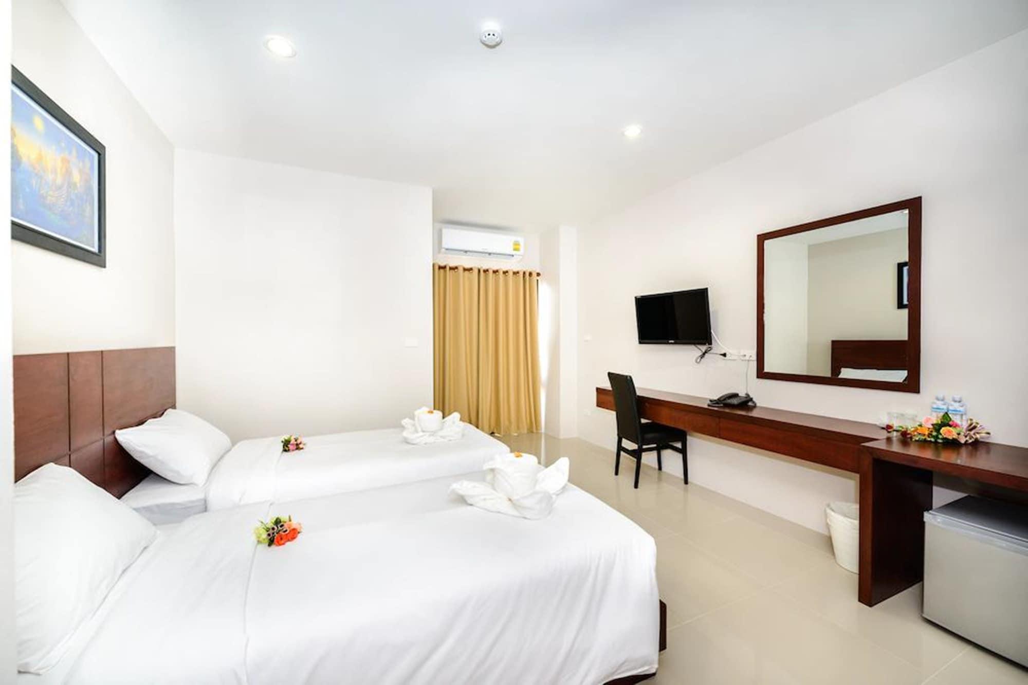 The Topaz Residence Phuket Town Exterior photo