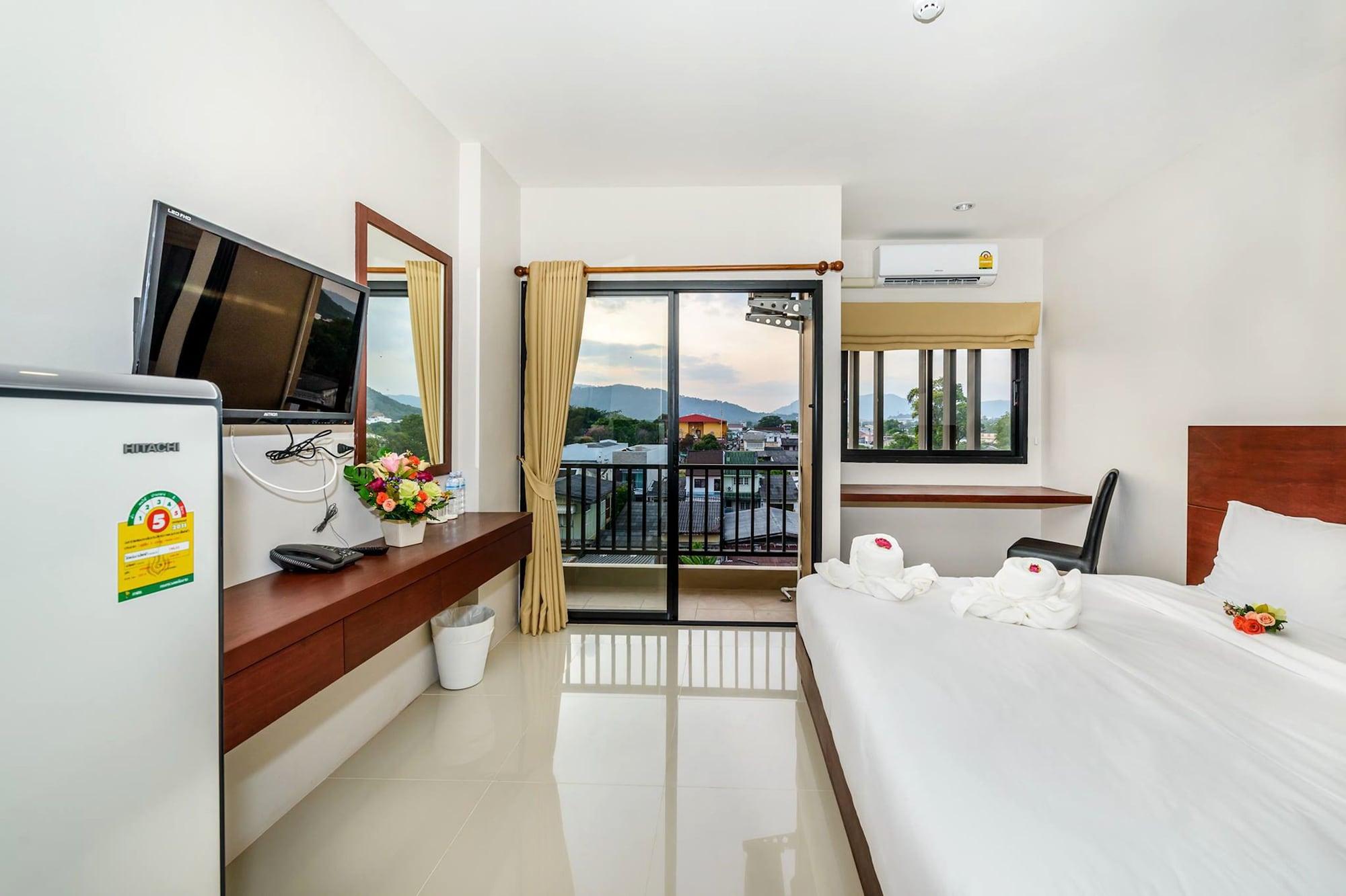 The Topaz Residence Phuket Town Exterior photo