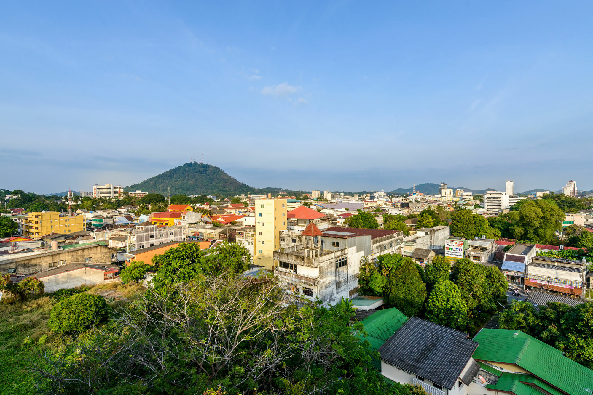 The Topaz Residence Phuket Town Exterior photo
